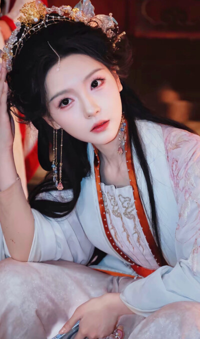 王云云