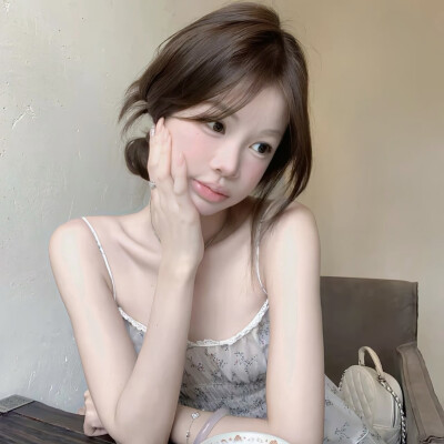 女头