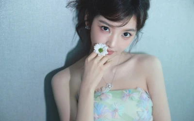 Photo by WenGe