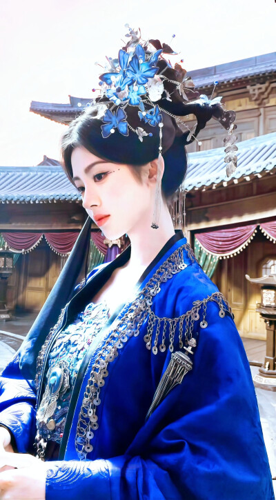 鞠婧祎
