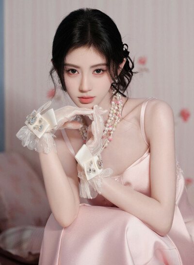 鞠婧祎