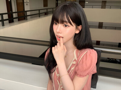 刘知珉 karina