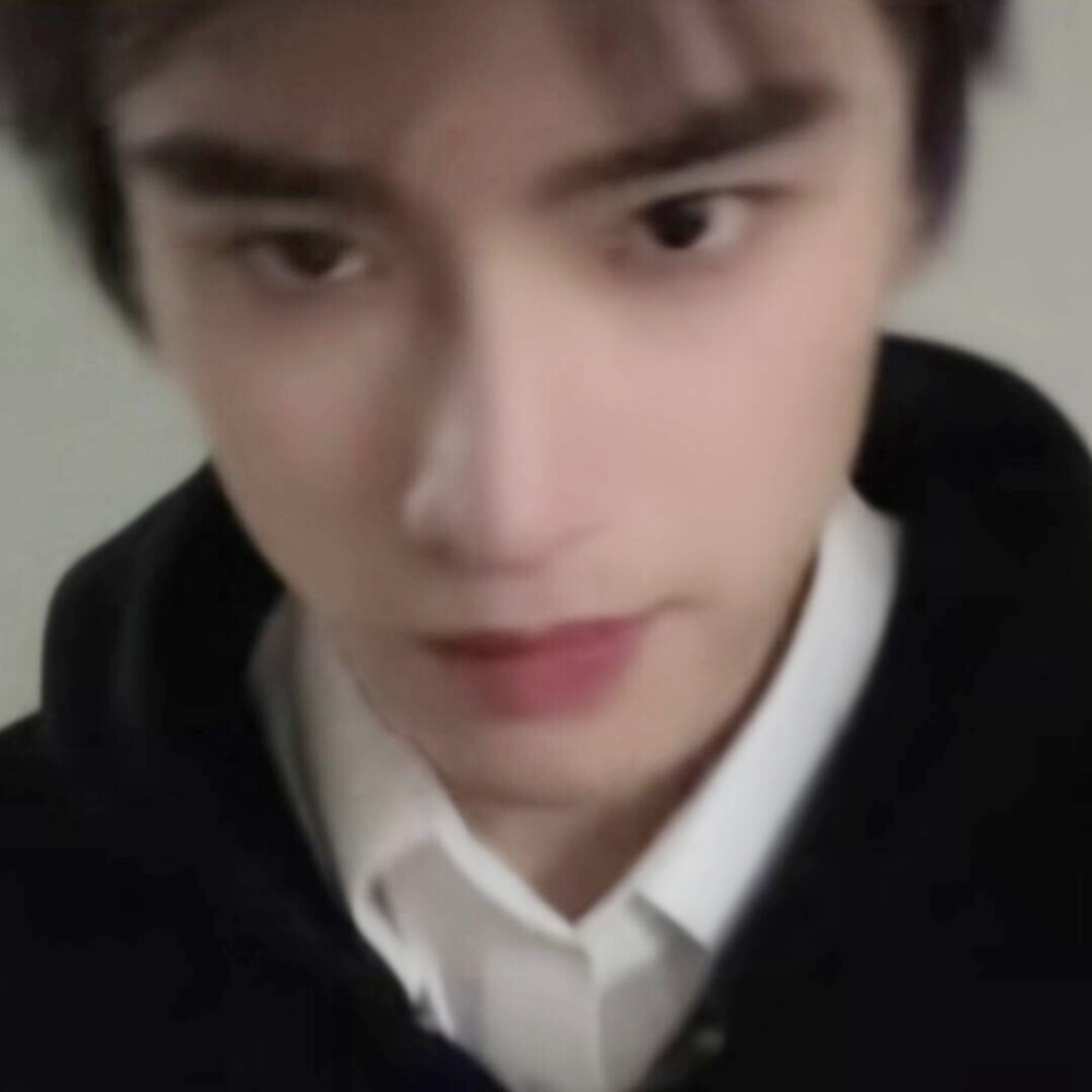 哥哥装凶的时候