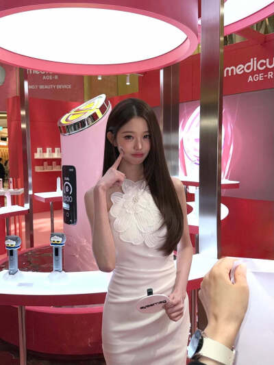 张元英 wonyoung