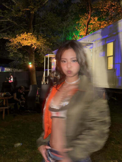 妮