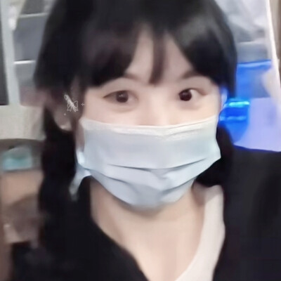 又翻到忘记传的小薇薇了