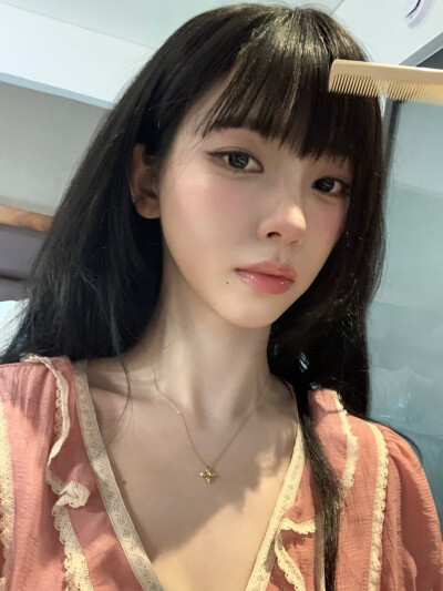 刘知珉 karina