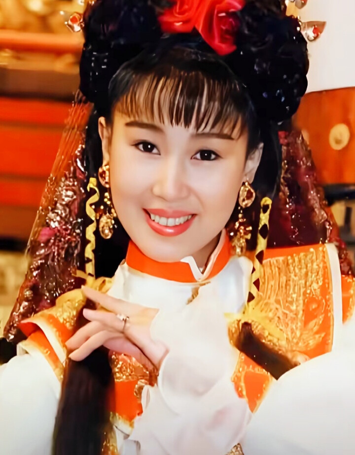 夏光莉/李碧莲