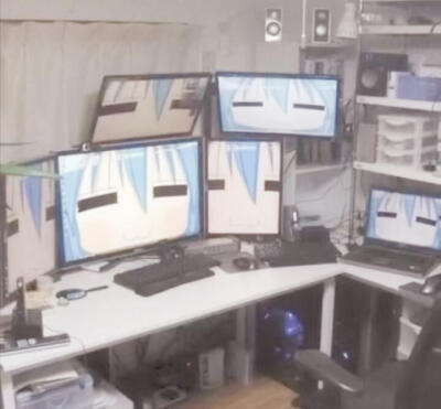 ^ω^