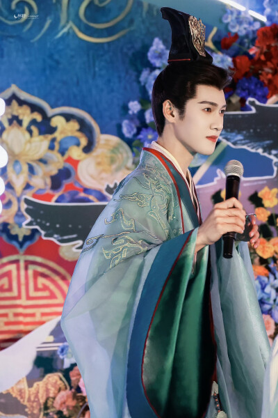 李昀锐