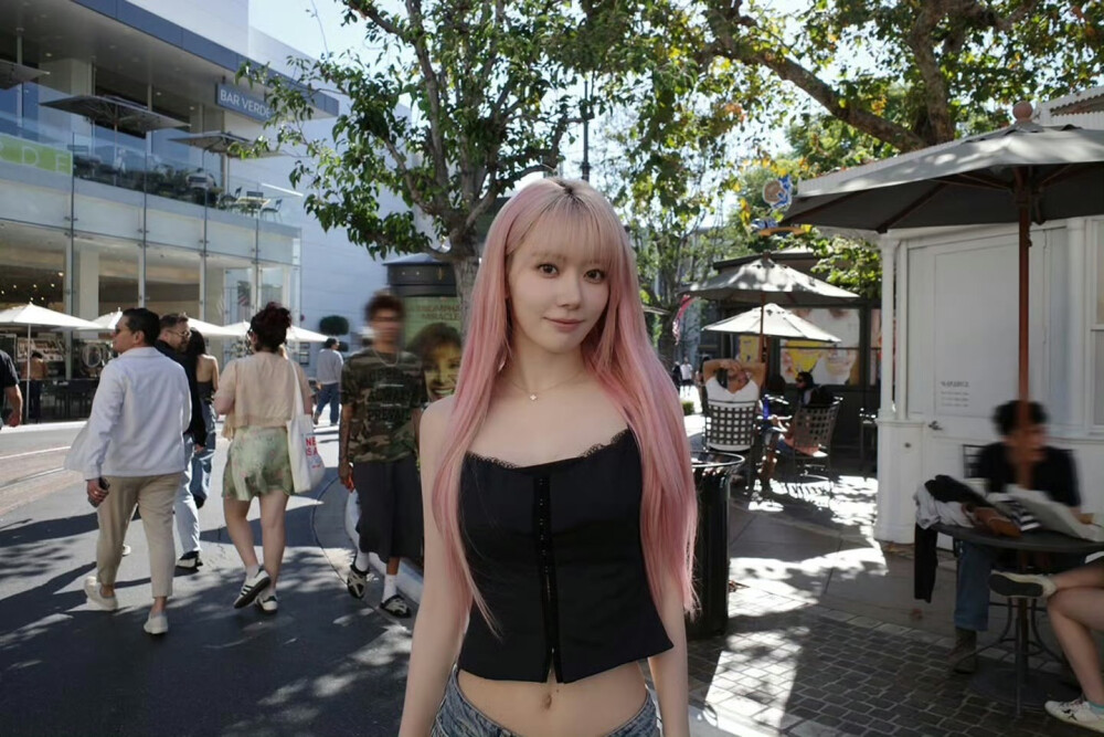 宫胁咲良