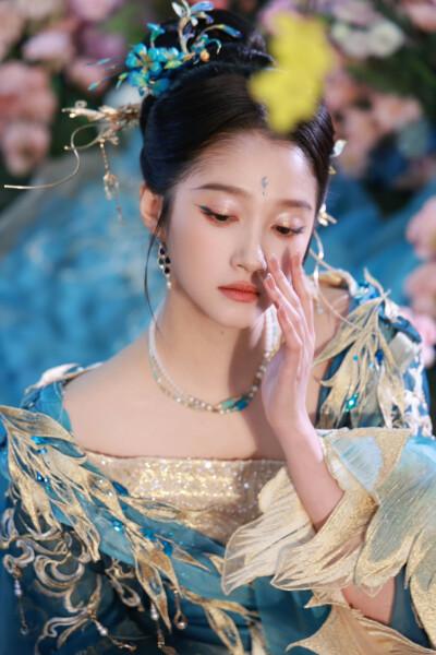 关晓彤