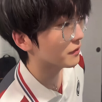 张钊 单收拿