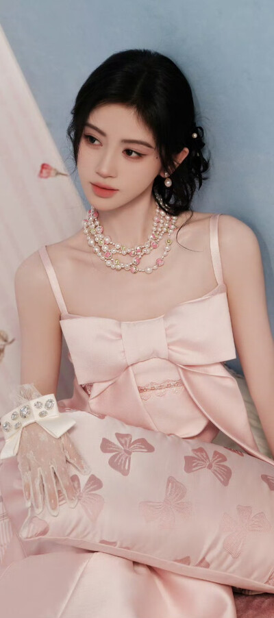 鞠婧祎