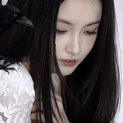 素净一张脸