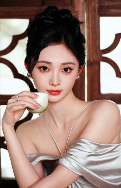 周洁琼