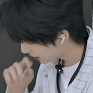 给我你的侧脸