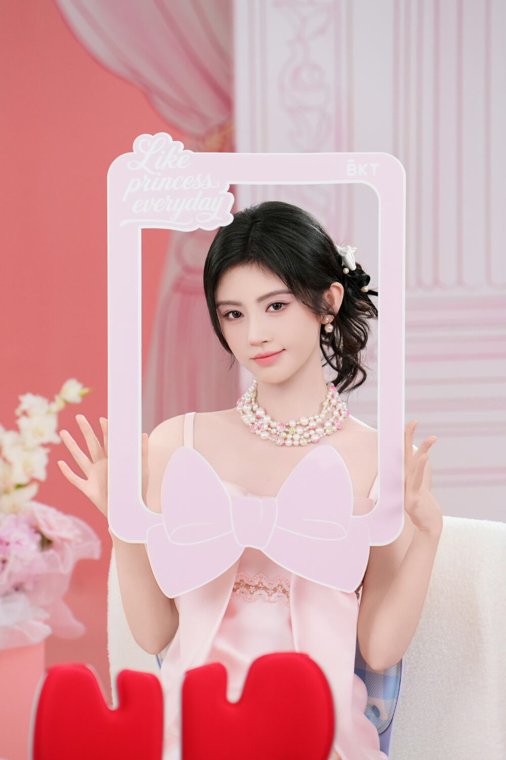 鞠婧祎