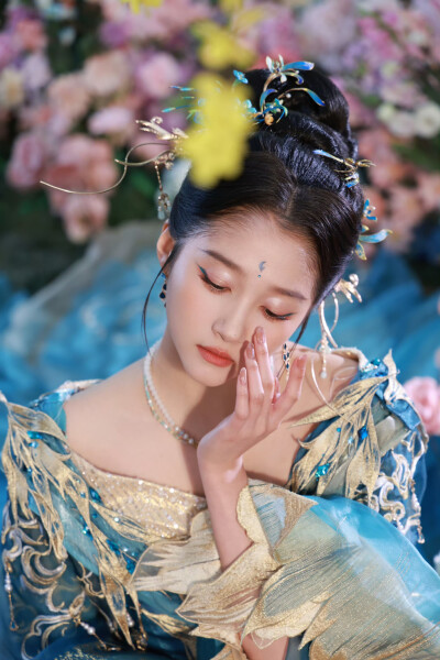 关晓彤