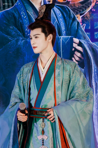 李昀锐