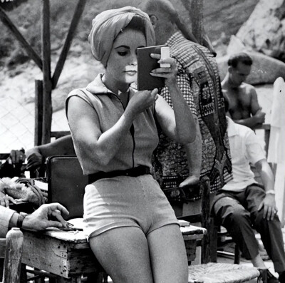 Elizabeth Taylor ​​​