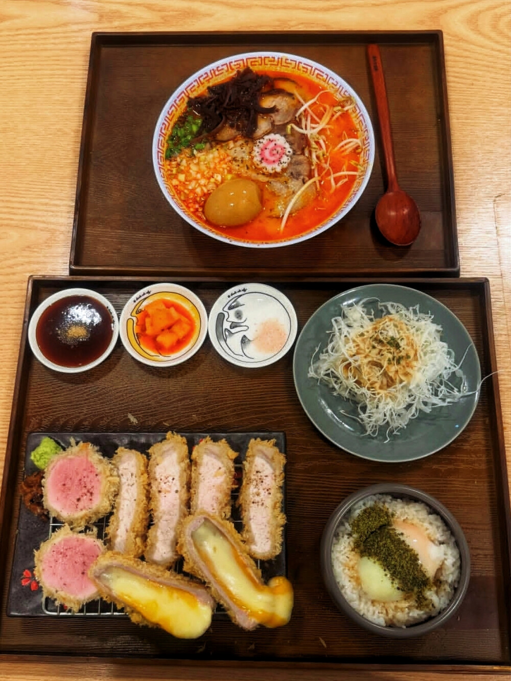 日常
摆手