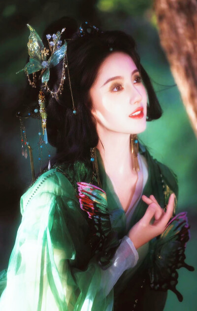 王俊笔