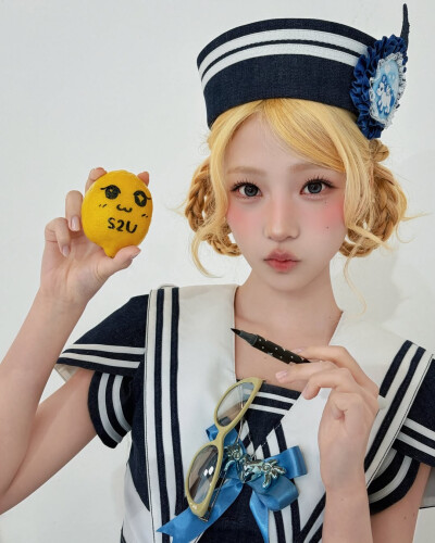 hearts2hearts stella金多绚