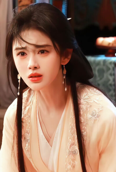 鞠婧祎
