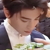 也能算是情头