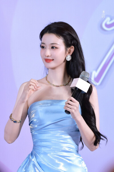 王楚然