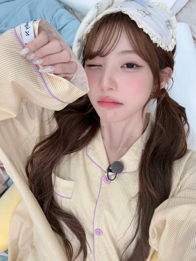 tripleS 周心语