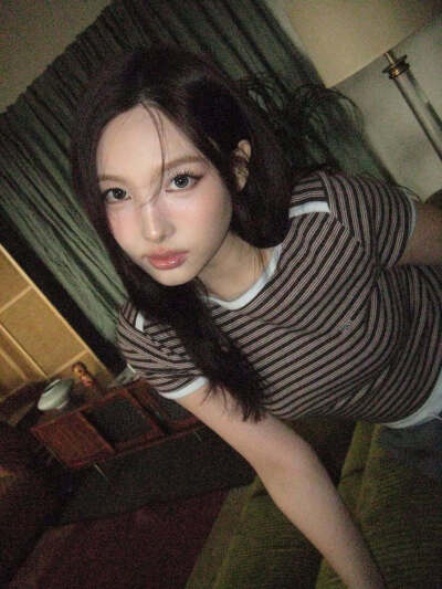 林娜琏 nayeon