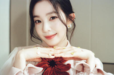 裴珠泫 irene