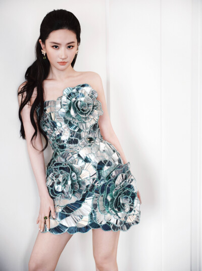 刘亦菲