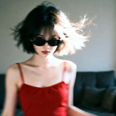 女头