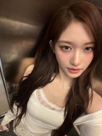 李瑞 leeseo