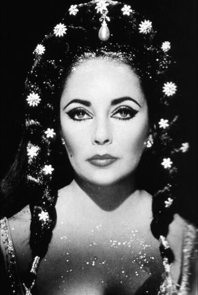 Elizabeth Taylor ​​​