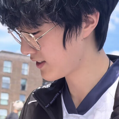 梁优好
单收拿