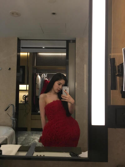 裴珠泫 irene