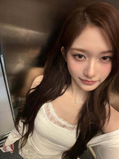 李瑞 leeseo