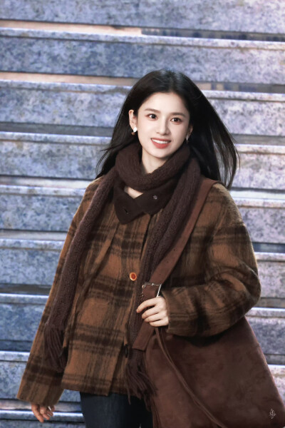 张婧仪