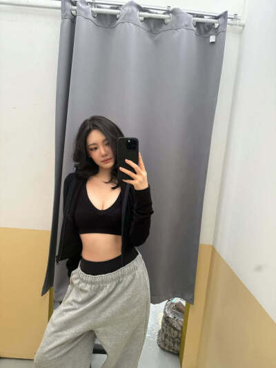 宁艺卓 ningning