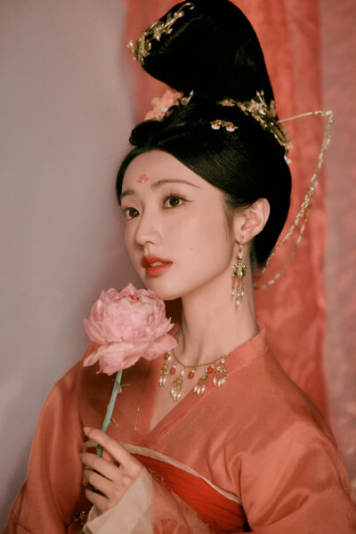 黄羿