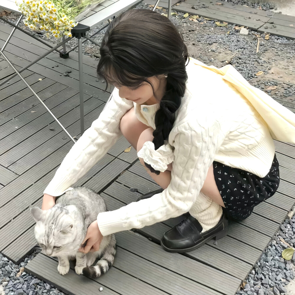 氛围感女头