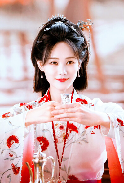 李一桐