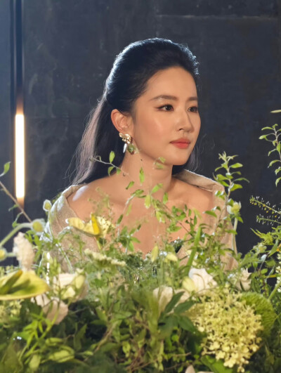 刘亦菲出席上海w电影之夜2026.6.17