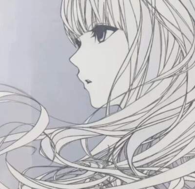 女