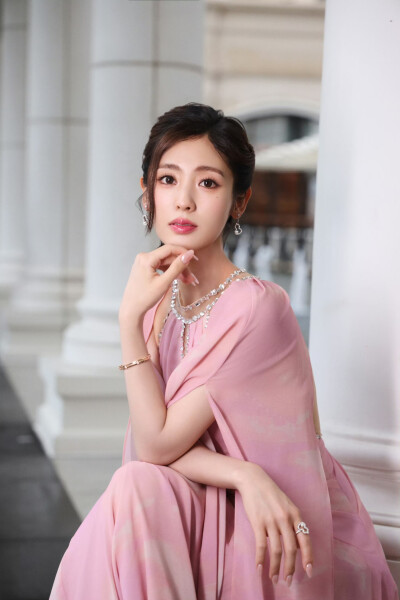 邢菲