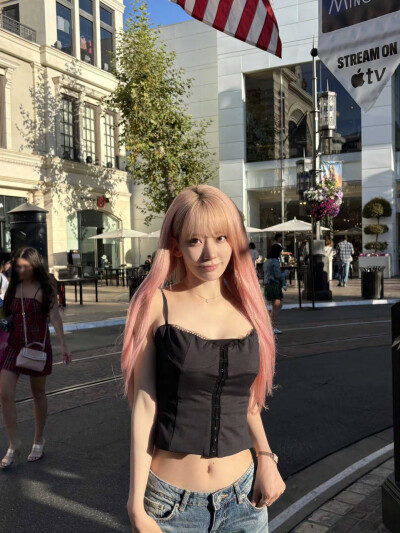 宮脇咲良INS更新